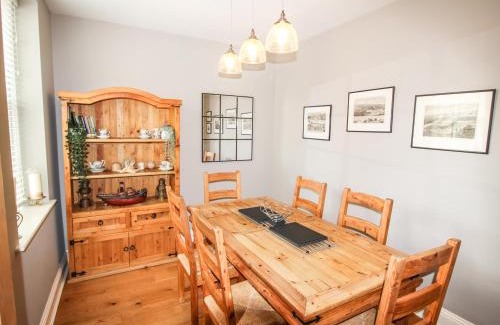 Isle of Portland House | Alpen Rose Cottage