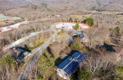 Blowing Rock House | Alpenglow