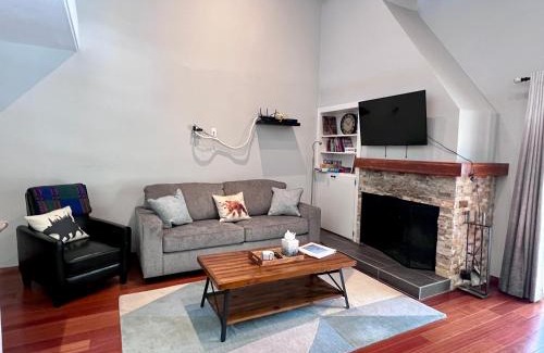 Carnelian Woods House | Alpine Escape: Tahoe Oasis Steps from Lake