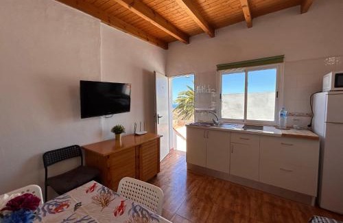 Alojera Apartment | Alquilaencanarias Plaza de Alojera 2