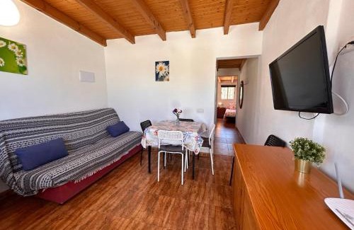 Alojera Apartment | Alquilaencanarias Plaza de Alojera 2