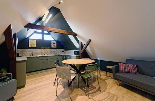 Hangenbieten Apartment | Alsace Gîte 3 * "Coeur de Cigogne" -15 minutes Strasbourg/Obernai