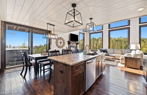 Lead House | Altitude Adjustment, Family Friendly, Beautiful Views