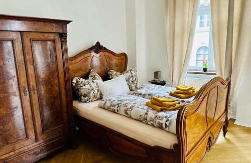 Meissen Apartment | Altstadt Suite 120qm WLAN Balkon 2 Bäder