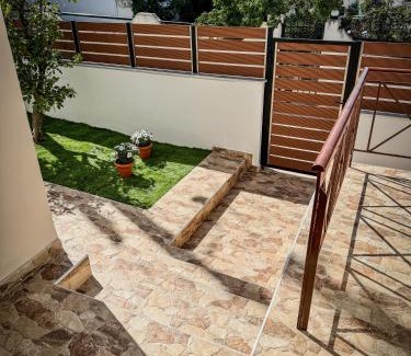 Salamis House | Alyki Salamina House