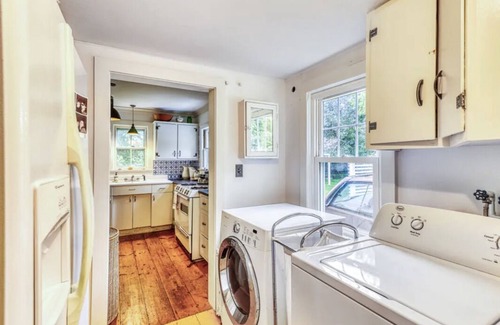 Amagansett Other | Amagansett Farmhouse Short Walk to Atlantic Ave Beach