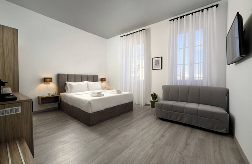 Corfu Town Hotel | Amalphi Corfu City Living by Konnect - Deluxe Suite Amalia