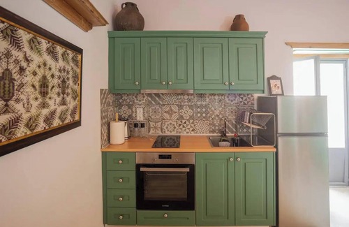 Asklipiio House | Amarantos-Traditional Village House-Apollona