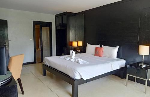 Mae Nam Resort | Amarin Samui Hotel - SHA Plus Certified