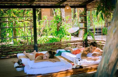 Huai Nam Khao House | Amarit Onsen Homestay