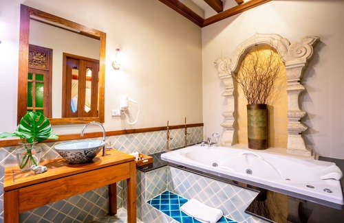 Wat Ket Hotel | Amata Lanna Village