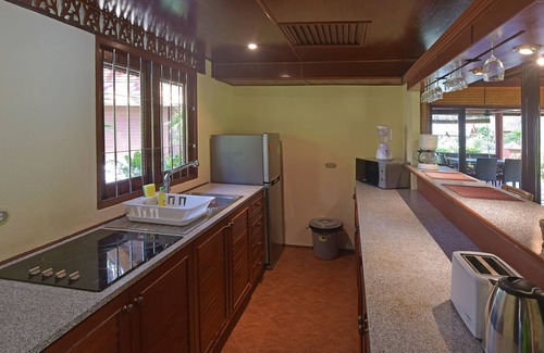 Bang Po Villa | Amazing 3 Bedroom, Thai Style Beachside, Villa