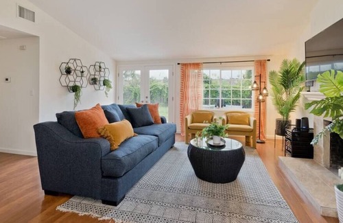 Serra Mesa House | Amazing 3d/2ba Home, Close to All SD Has to Offer!