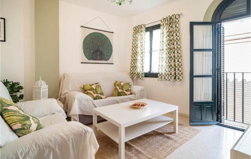 Carmona Apartment | Amazing Apartment In Carmona With Wifi