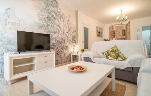 Carmona Apartment | Amazing Apartment In Carmona With Wifi