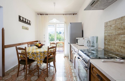 Ika Apartment | Amazing apartment in Lovran with WiFi