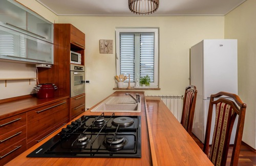 Mihotici Apartment | Amazing apartment in Matulji with WiFi