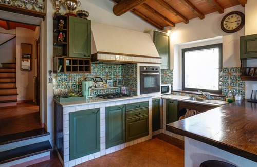 Bivio Pozzo Apartment | Amazing apartment in Reggello with WiFi