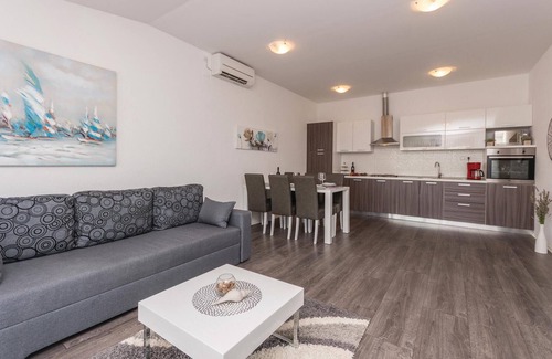 Sukosan Apartment | Amazing apartment in Sukosan with WiFi