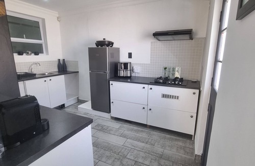Brackenfell Apartment | Amazing apartment with WiFi in Brackenfell, Cape Town