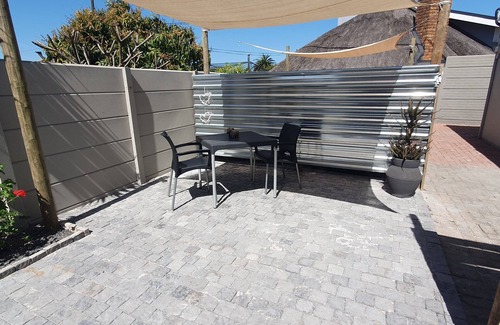 Brackenfell Apartment | Amazing apartment with WiFi in Brackenfell, Cape Town