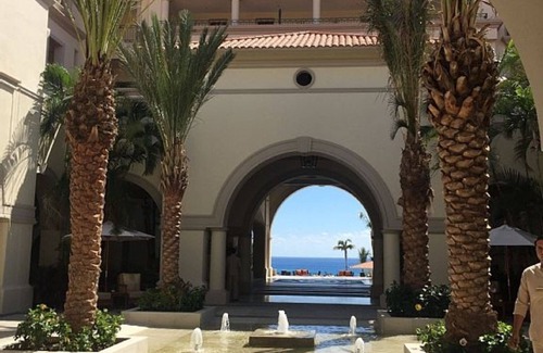Zona Hotelera Condo | AMAZING Beachfront resort on the Sea of Cortez! CORNER SUITE!