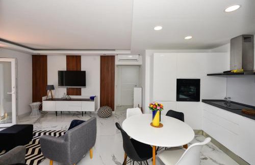 Molunat Villa | Amazing beach villa Becir stay - Molunat near Dubrovnik