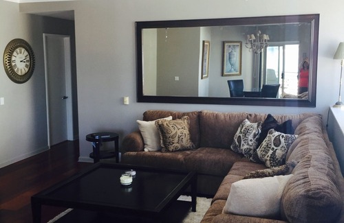 South Beach Condo | Amazing city & bay views! 2 bed, 2 bath, best location, parking, pool, gym, spa!