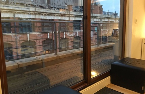 Leeds City Center Apartment | Amazing City Centre Penthouse Apartment