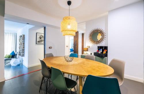 Chueca Apartment | Amazing flat 5 balconies in Chueca - Gran Via