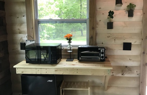Walker Cabin | Amazing Glamping Cabin in the woods!