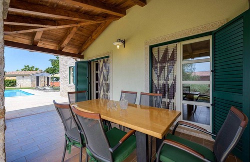 Kastelir House | Amazing home in Kastelir-Labinci