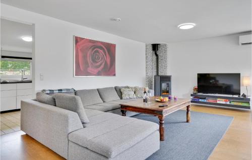 Frederiksvaerk House | Amazing Home In Frederiksværk With Wifi