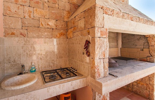 Murter House | Amazing home in Murter with sauna