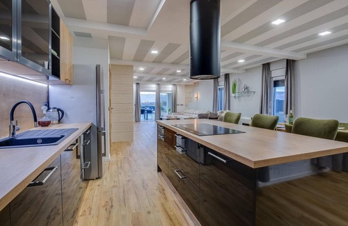 Nin House | Amazing home in Nin with house sea view