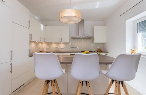 Turanj House | Amazing home in Turanj with sauna