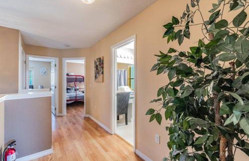 Lake Berkley House | Amazing Lake View with Pool-Disney Area- Lake Berkley