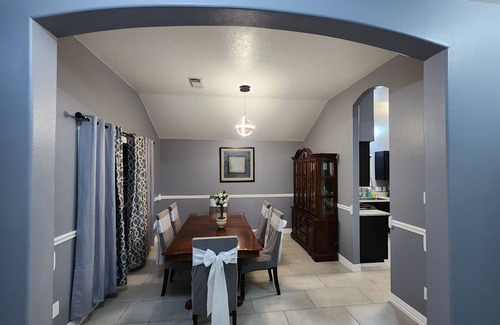 Clodine House | Amazing Location/Energy Corridor/Katy/Sugar Land