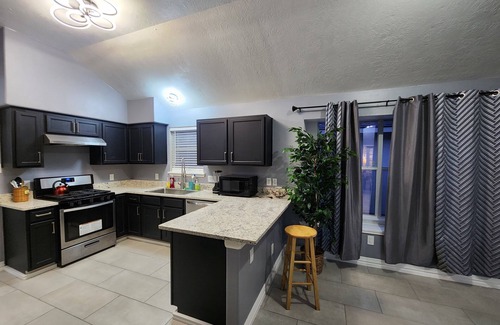 Clodine House | Amazing Location/Energy Corridor/Katy/Sugar Land