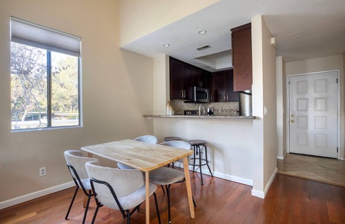 Mission Valley East Apartment | Amazing Mission Valley 2BR, w/Gym & Pool, by Blueground