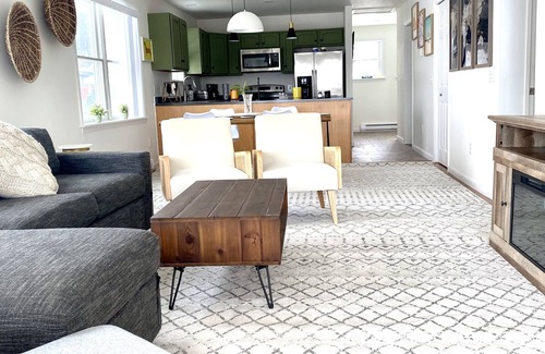 Lake Placid Apartment | 🏔️Amazing Mountain Views🏔️