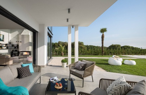 Vintijan Villa | Amazing Pula Villa | 4 Bedrooms | Villa Orion | Private Gym & Pool Table