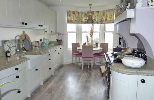 Broadstairs Apartment | Amazing sea views and much more….