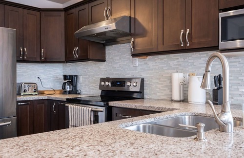 Richmond Hill House | Amazing Spacious house in heart of Richmond hill