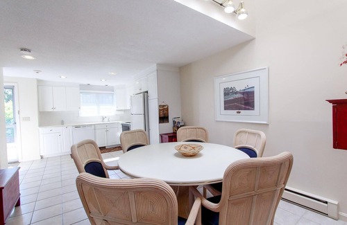 Hyannis House | Amazing townhouse in oceanfront resort, pool, beach