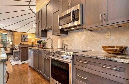 Sugar Mountain Cabin | Amazing Treehouse Chalet at Sugar Mountain Resort