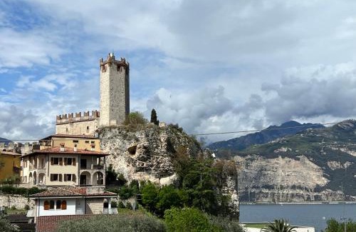 Malcesine Old Town Apartment | Amazing view