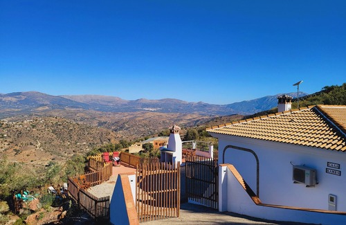Comares Villa | Amazing villa. Impressive views.
