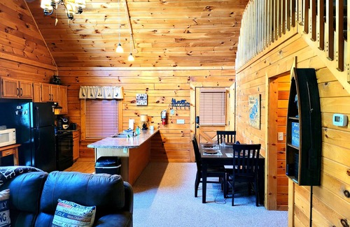 Sevierville Cabin | AmazingLakeView!nGasFireplace+HotTub+PoolTable+Retro Gaming System