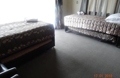 Palmerston North Hotel | Ambassador Motel